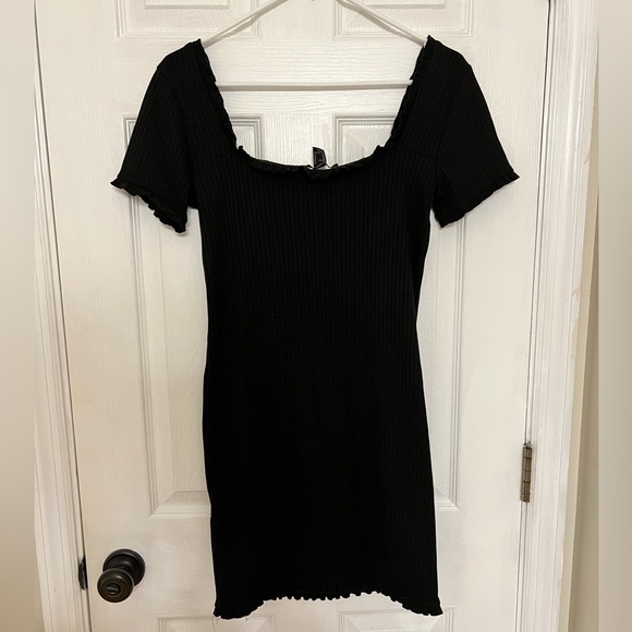 Forever 21 Black Mini Dress - Picture 3 of 4